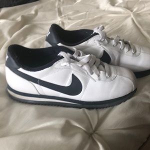 Nike shoes size 6.5